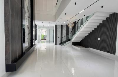 5 Bedroom Detached Duplex