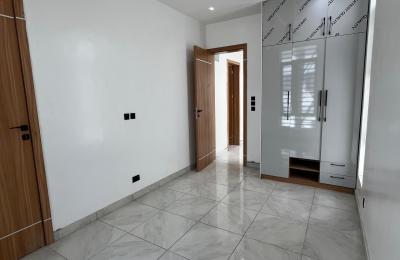 4 Bedroom Detached Duplex