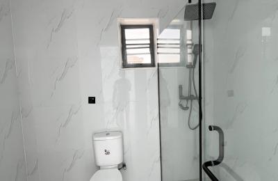 5 Bedroom fully detached duplex