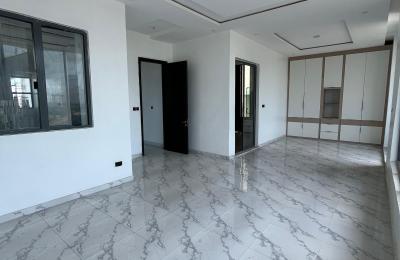 5 Bedroom Detached Duplex