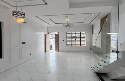 4 Bedrooms Semi Detached Duplex