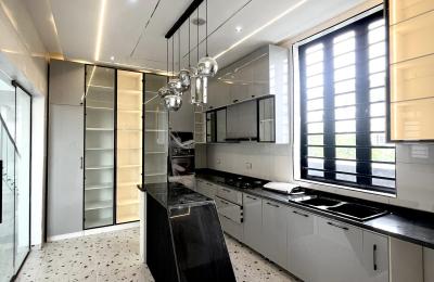 5 Bedrooms Fully Detached Duplex