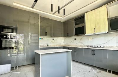 4 Bedroom Terrace Duplex