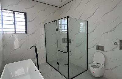 5 bedroom detached duplex