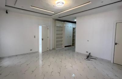 4 Bedroom Detached Duplex