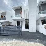4 Bedrooms  Fully Detached Duplex