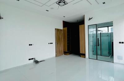 5 Bedroom Fully Detached Duplex