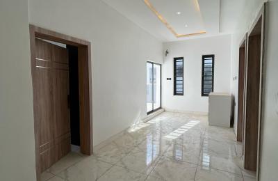 4 Bedroom Detached Duplex