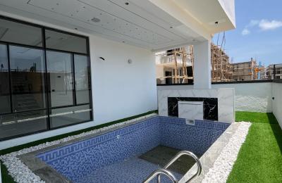 5 bedroom detached duplex