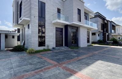 5 Bedroom Detached Duplex