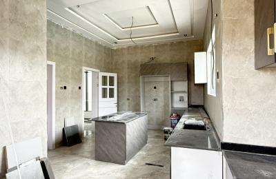 5 Bedrooms Fully Detached Duplex