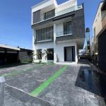 5 Bedroom Detached Duplex