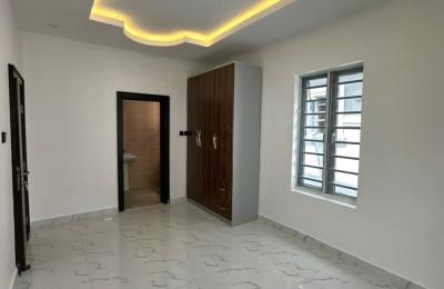 5 Bedroom fully  Detached Duplex
