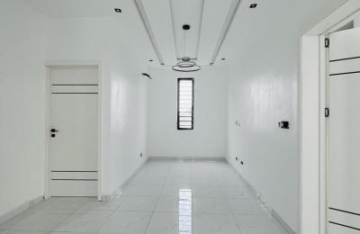 4 Bedroom Detached Duplex