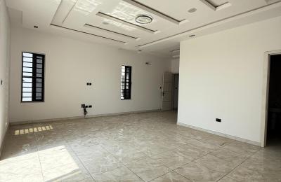 5 bedroom detached duplex