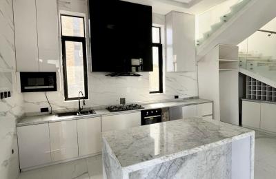 5 Bedroom Detached Duplex