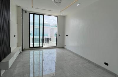 4 Bedroom Detached Duplex