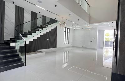 5 Bedroom Detached Duplex