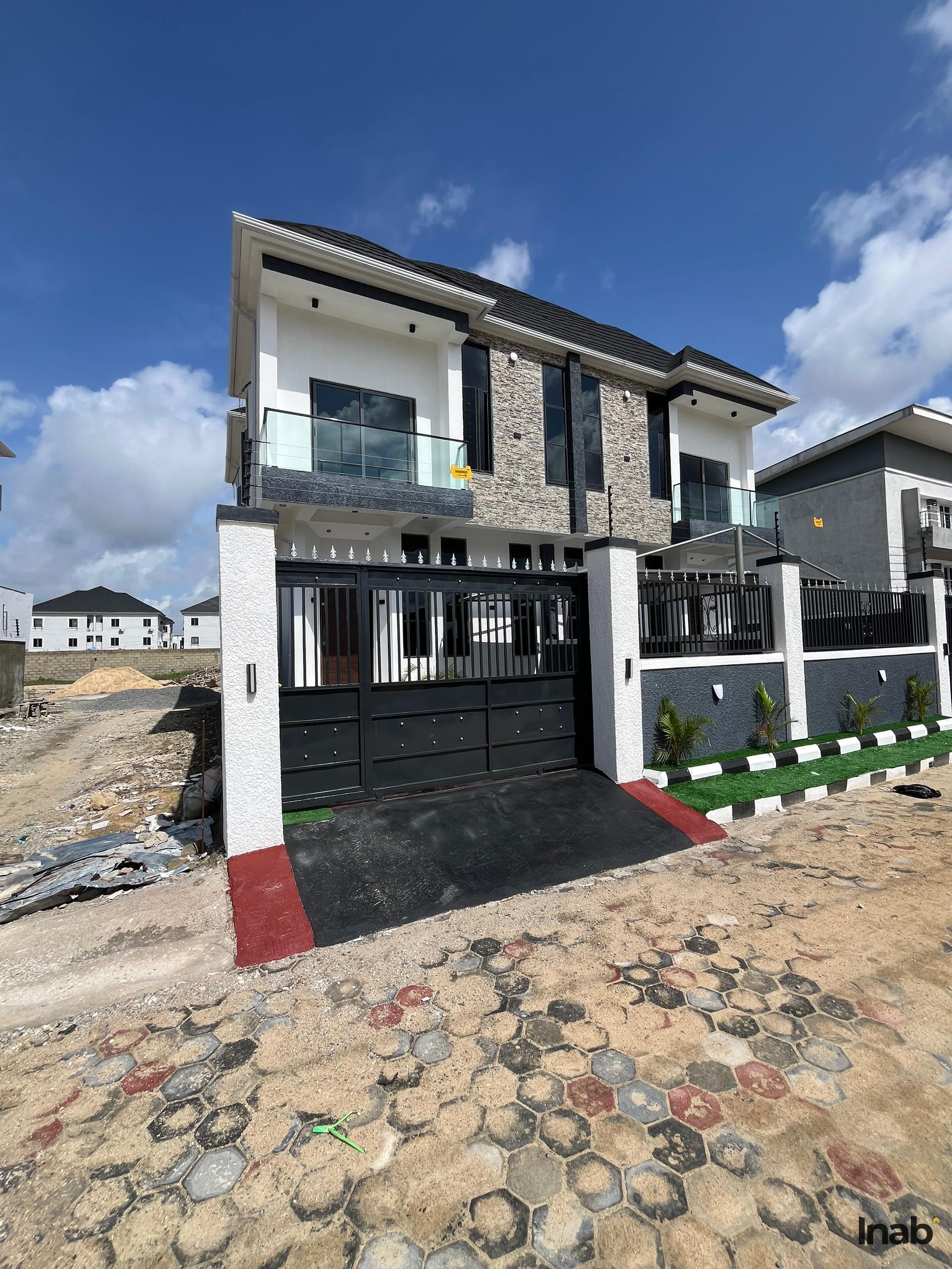 4 Bedroom Semi Detached Duplex