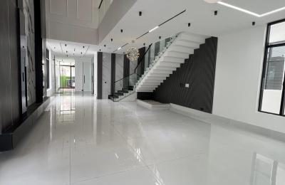 5 Bedroom Detached Duplex