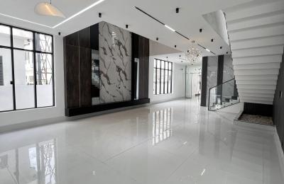 5 Bedroom Detached Duplex