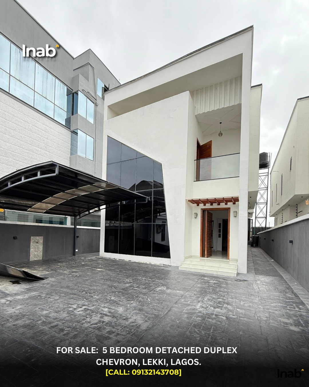 5 Bedroom Fully detached duplex