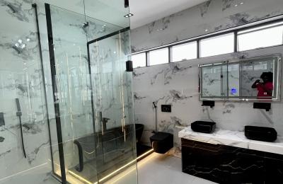 5 Bedroom Fully Detached Duplex