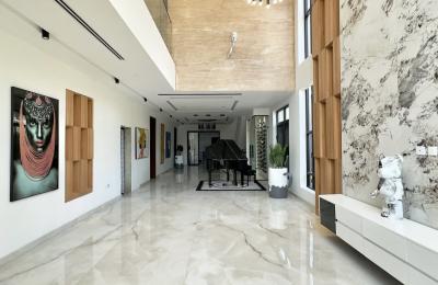 6 Bedroom Detached Duplex