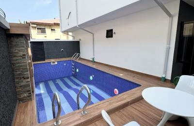 6 Bedroom Detached Duplex