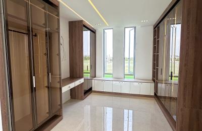 5 bedroom detached duplex