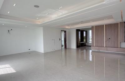 5 bedroom detached duplex