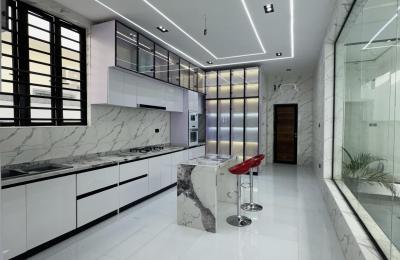 5 Bedroom fully detached duplex