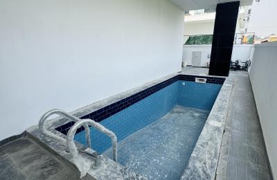 5 bedroom fully detached duplex
