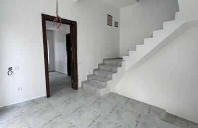 4 bedroom semi detached duplex
