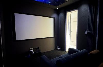 5 Bedroom Fully Detached Duplex