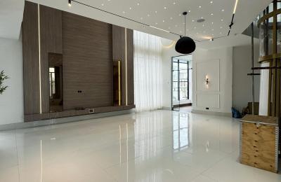 5 Bedroom Fully Detached Duplex