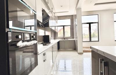 2 Bedroom Apartments