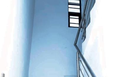 5 bedroom semi-detached duplex