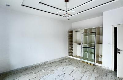 4 bedroom terrace duplex