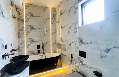 5 Bedroom Fully Detached Duplex