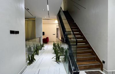 5 Bedroom Fully Detached Duplex