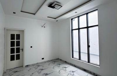4 bedroom fully detached duplex