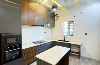 4 bedroom terrace duplex
