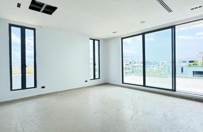 5 bedroom semi-detached duplex
