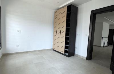 4 Bedroom apartment