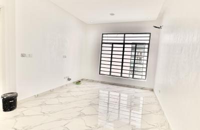 5 Bedroom Fully Detached Duplex