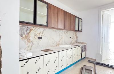 5 bedroom semi-detached duplex