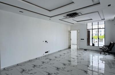 4 bedroom fully detached duplex