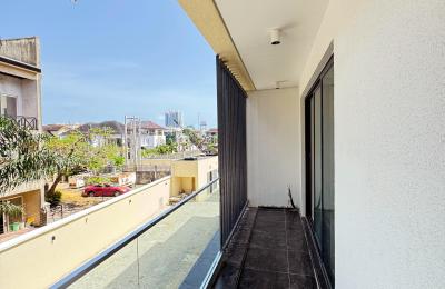 5 BEDROOM SEMI DUPLEX WITH A SWIMMING POOL