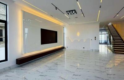 5 BEDROOM DETACHED DUPLEX WITH A SWIMMING POOL